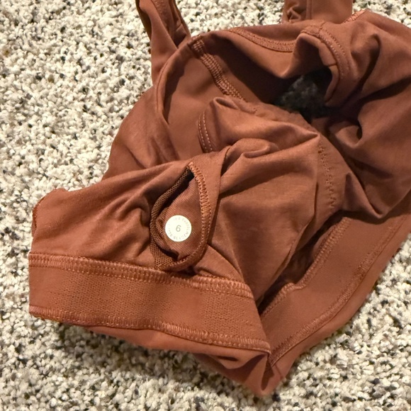 Lululemon Smooth Cover Bra - Picture 3 of 3